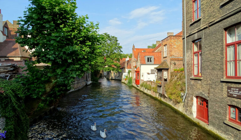Brügge – Altstadt-Spaziergang, Choco-Story und Pommes-Museum