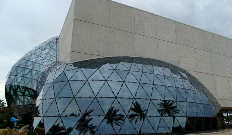 Mit FindeDeinFlorida.de ins Dalí Museum